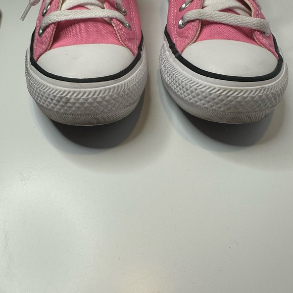 Converse Chuck Taylor All-Start Pink Low-Top Sneakers Size 7 - Picture 9 of 13